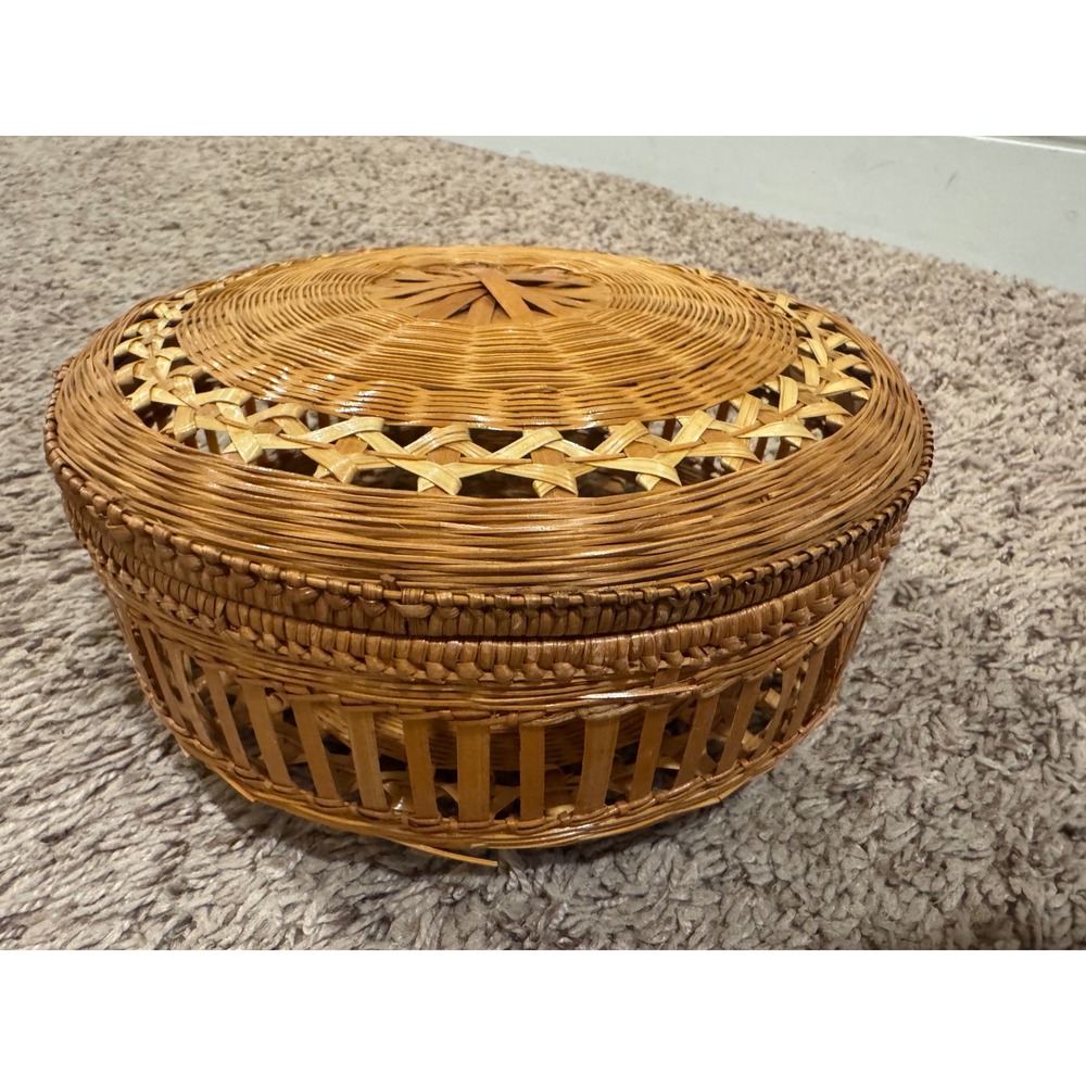 Vintage Woven‎ Lidded Basket – Boho Storage Décor - Picture 5 of 8